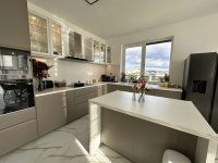 Eladó családi ház, Vácrátóton 113.9 M Ft, 4 szobás