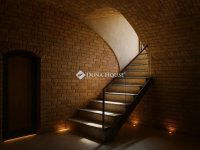 Eladó üzlethelyiség