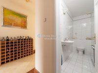 Eladó családi ház, II. kerületben 480 M Ft, 1 szobás