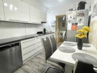 Eladó családi ház, Szombathelyen 74.9 M Ft, 5 szobás