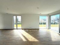 Eladó családi ház, Szentendrén 219.9 M Ft, 5 szobás