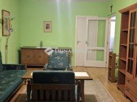 Eladó panellakás, Pécsett 38.9 M Ft, 2 szobás