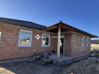 Eladó ikerház, Taksonyon 103.5 M Ft, 4 szobás