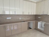 Eladó ikerház, Szigetszentmártonban 69.9 M Ft, 4 szobás