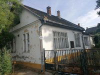 Eladó családi ház, Dunaföldváron 34 M Ft, 4 szobás