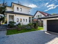 Eladó családi ház, Budapesten, XV. kerületben 259.9 M Ft