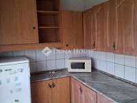 Eladó panellakás, Szegeden 52.5 M Ft, 3 szobás