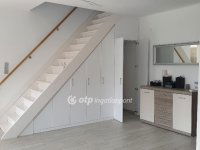 Eladó családi ház, Balatonföldváron 188 M Ft, 6+1 szobás