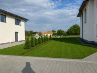 Eladó ikerház, Vecsésen 119 M Ft, 5 szobás