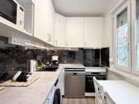 Kiadó panellakás, albérlet, Debrecenben 300 E Ft / hó, 4 szobás