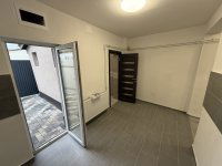 Eladó téglalakás, Gyulán 22.99 M Ft, 1 szobás