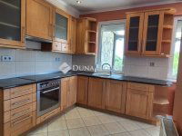 Eladó téglalakás, X. kerületben 157 M Ft, 3 szobás