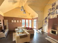 Eladó ikerház, Telkin 159 M Ft, 6 szobás / költözzbe.hu