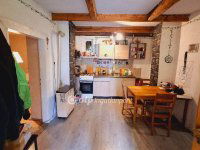 Eladó családi ház, Velencén 49.9 M Ft, 2 szobás
