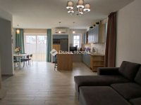 Eladó családi ház, Velencén 185 M Ft, 4 szobás