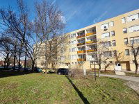 Eladó téglalakás, Várpalotán 29.9 M Ft, 1 szobás