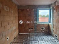 Eladó családi ház, Szegeden 233.88 M Ft, 5 szobás