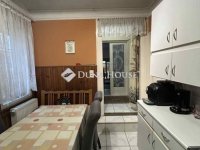 Eladó családi ház, Vecsésen 86.9 M Ft, 4 szobás