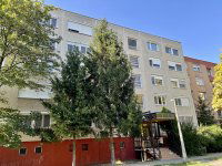 Eladó panellakás, Pécsett 44.9 M Ft, 2 szobás