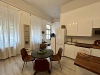 Eladó téglalakás, VIII. kerületben 105 M Ft, 2+1 szobás