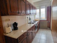 Eladó családi ház, Mikepércsen 219 M Ft, 5 szobás