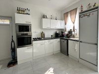 Eladó családi ház, Ercsiben 54.9 M Ft, 3 szobás