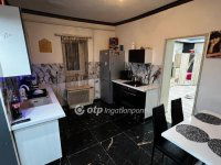 Eladó családi ház, Szihalmon 26 M Ft, 3 szobás