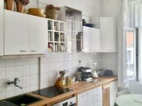 Eladó téglalakás, V. kerületben 110 M Ft, 2 szobás