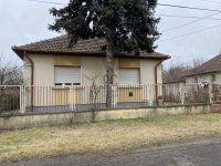Eladó családi ház, Újszilváson 21.5 M Ft, 3 szobás