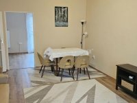 Eladó panellakás, Pécsett 43.5 M Ft, 2 szobás