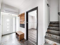 Eladó családi ház, XVIII. kerületben 249 M Ft, 8 szobás