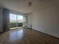 Kiadó panellakás, albérlet, IV. kerületben, Nyár utcában