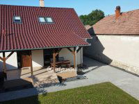 Eladó családi ház