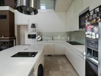 Eladó családi ház, XX. kerületben 164 M Ft, 4 szobás