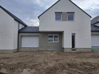 Eladó téglalakás, Pákozdon 99 M Ft, 4 szobás