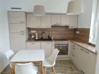 Kiadó panellakás, albérlet, Hatvanban 200 E Ft / hó, 2 szobás