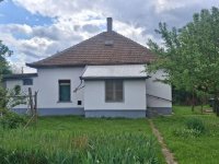 Eladó családi ház, Szajolon 23.5 M Ft, 3 szobás