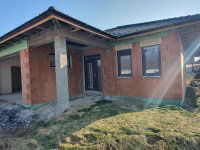 Eladó családi ház, Nyáregyházán 179.9 M Ft, 5 szobás