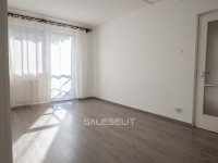 Eladó téglalakás, Debrecenben 52 M Ft, 3+1 szobás