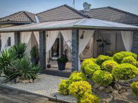 Eladó családi ház, Enyingen 99.9 M Ft, 5 szobás