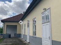 Eladó családi ház, Pakson 115 M Ft, 6 szobás