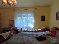 Eladó családi ház, Kispiriten 15.9 M Ft, 4 szobás