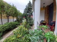 Eladó családi ház, Szegeden 199.9 M Ft, 7+1 szobás