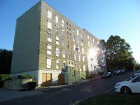 Eladó panellakás, Komlón 24.5 M Ft, 3 szobás