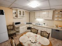 Eladó családi ház, IV. kerületben 98 M Ft, 3 szobás