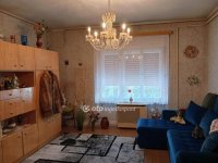 Eladó családi ház, Egerben 165 M Ft, 4+1 szobás