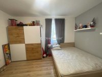 Eladó családi ház, Monorierdőn 125 M Ft, 5 szobás