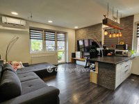 Eladó téglalakás, Egerben 103 M Ft, 6 szobás