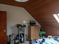 Eladó családi ház, Pécsett 119 M Ft, 6 szobás