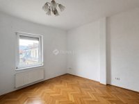 Eladó téglalakás, XIV. kerületben 94 M Ft, 3 szobás